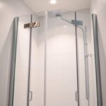 Box doccia angolare salvaspazio: idee per bagni piccoli | Docciatime.it trasforma da bagno in doccia in sole 6 ore